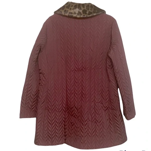 Kate Spade Quilted Chevron Jacket w/ Removable Faux Fur Leopard Collar - Picture 4 of 13